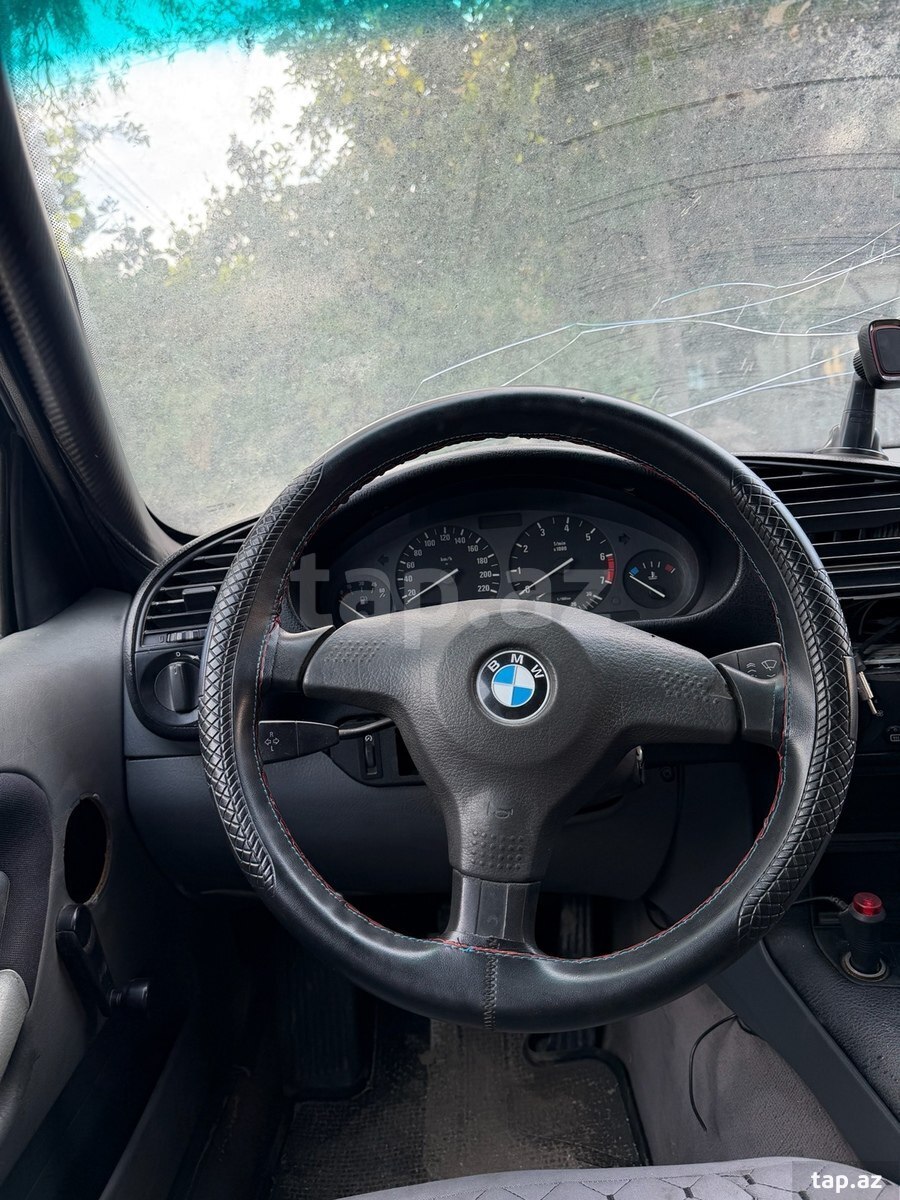 BMW 318, 1994 il (8)
