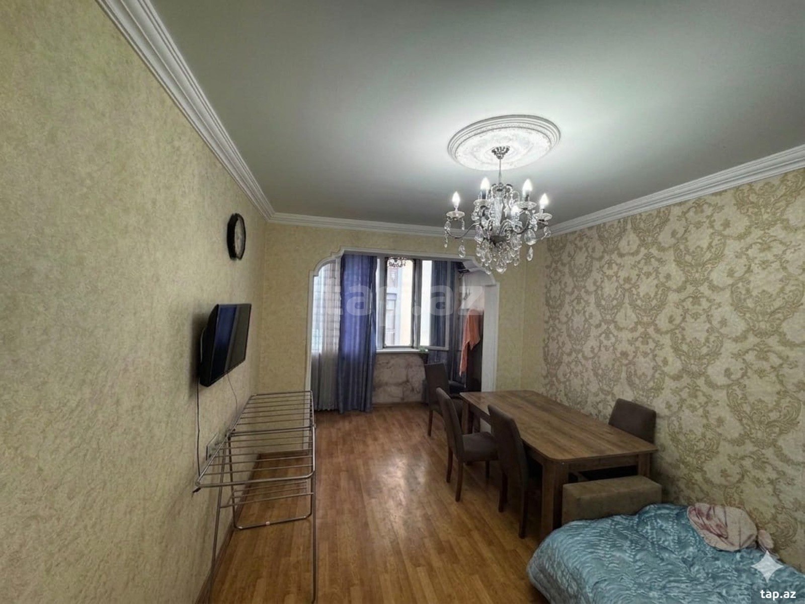 2-otaqlı mənzil kirayə verilir, Memar Əcəmi m., 52 m²