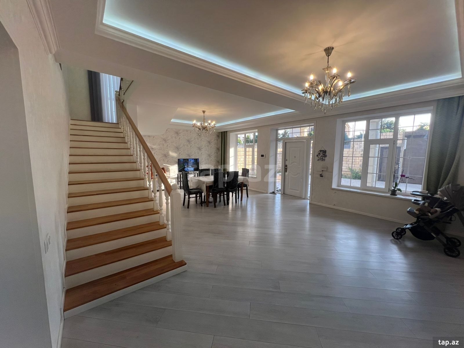 Villa, Saray qəs. (3)