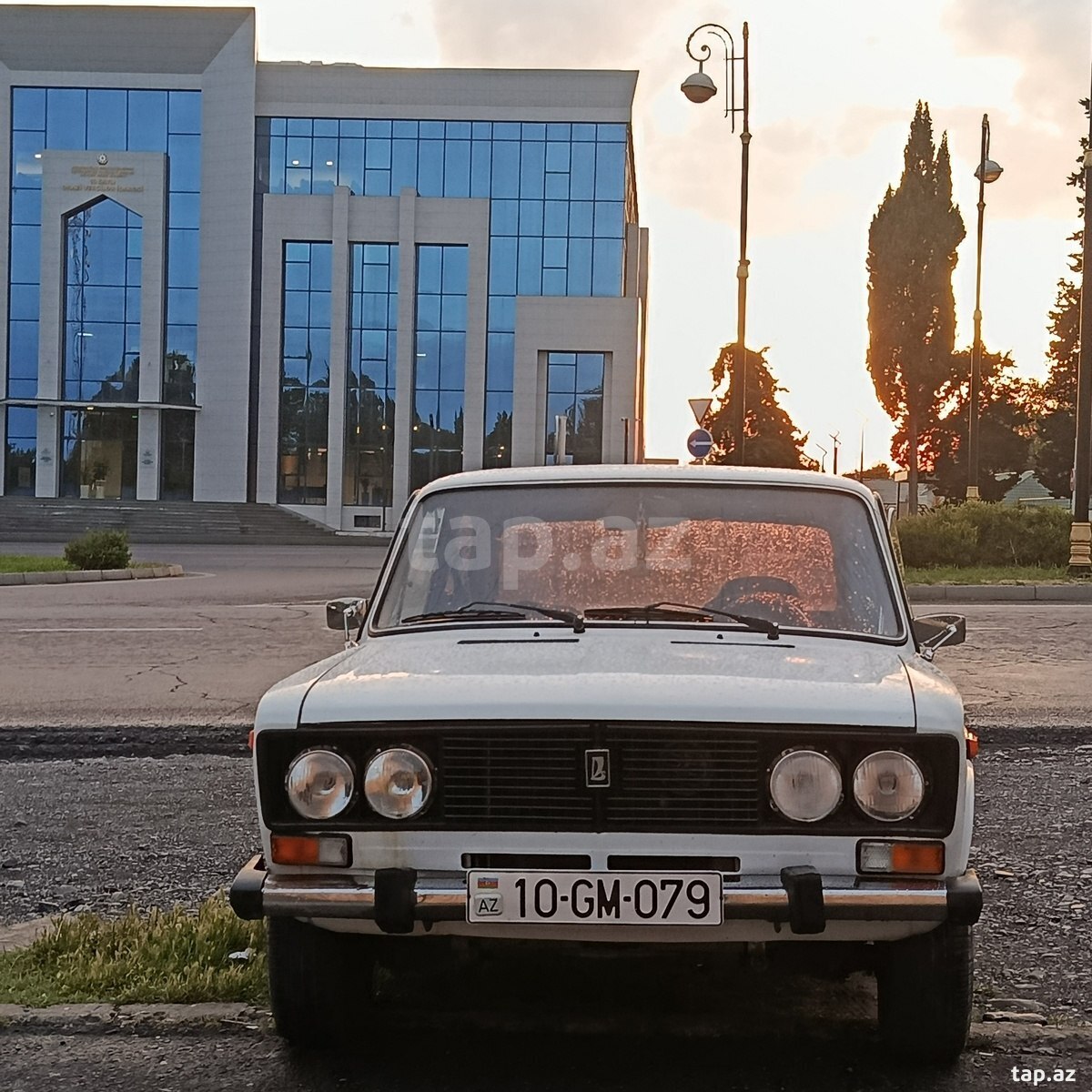 Avtomobil qeydiyyat nişanı - 10-GM-079