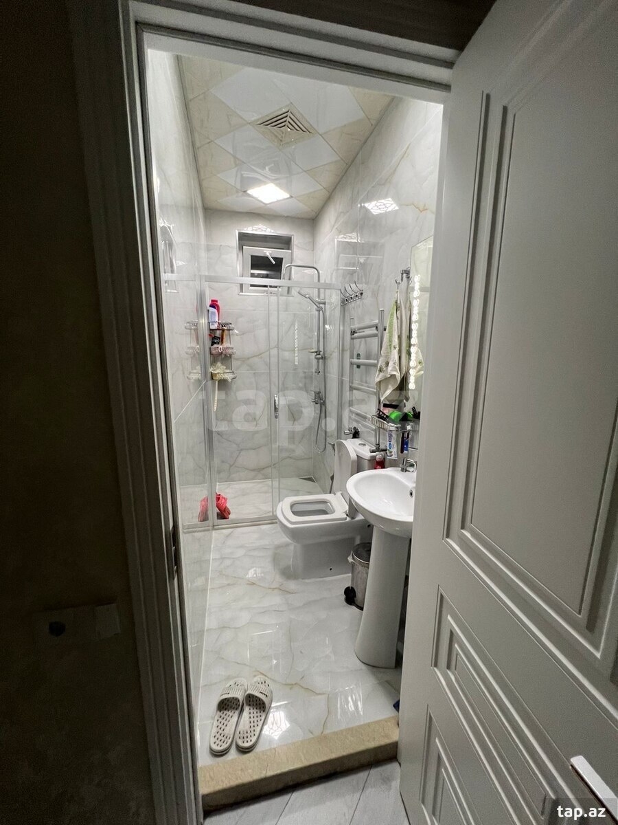 Villa, Saray qəs. (11)