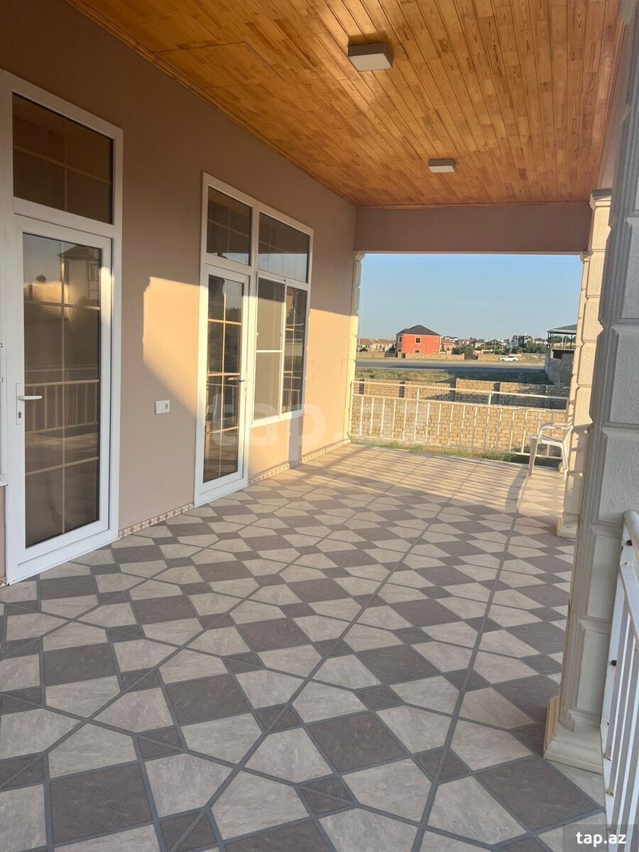 Villa, Saray qəs. (26)