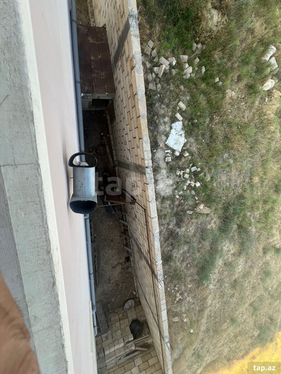 Villa, Saray qəs. (31)