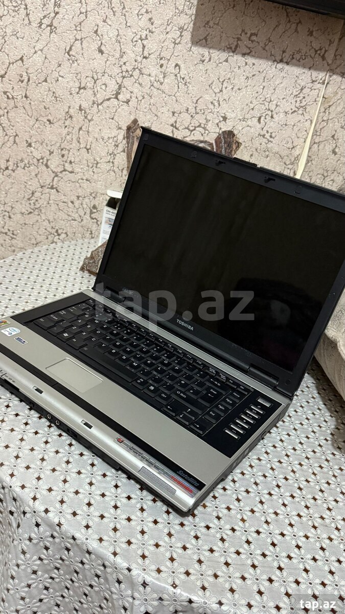 Toshiba noutbuku
