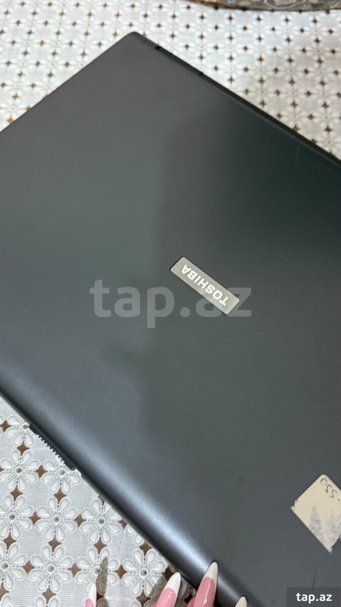 Toshiba noutbuku (2)