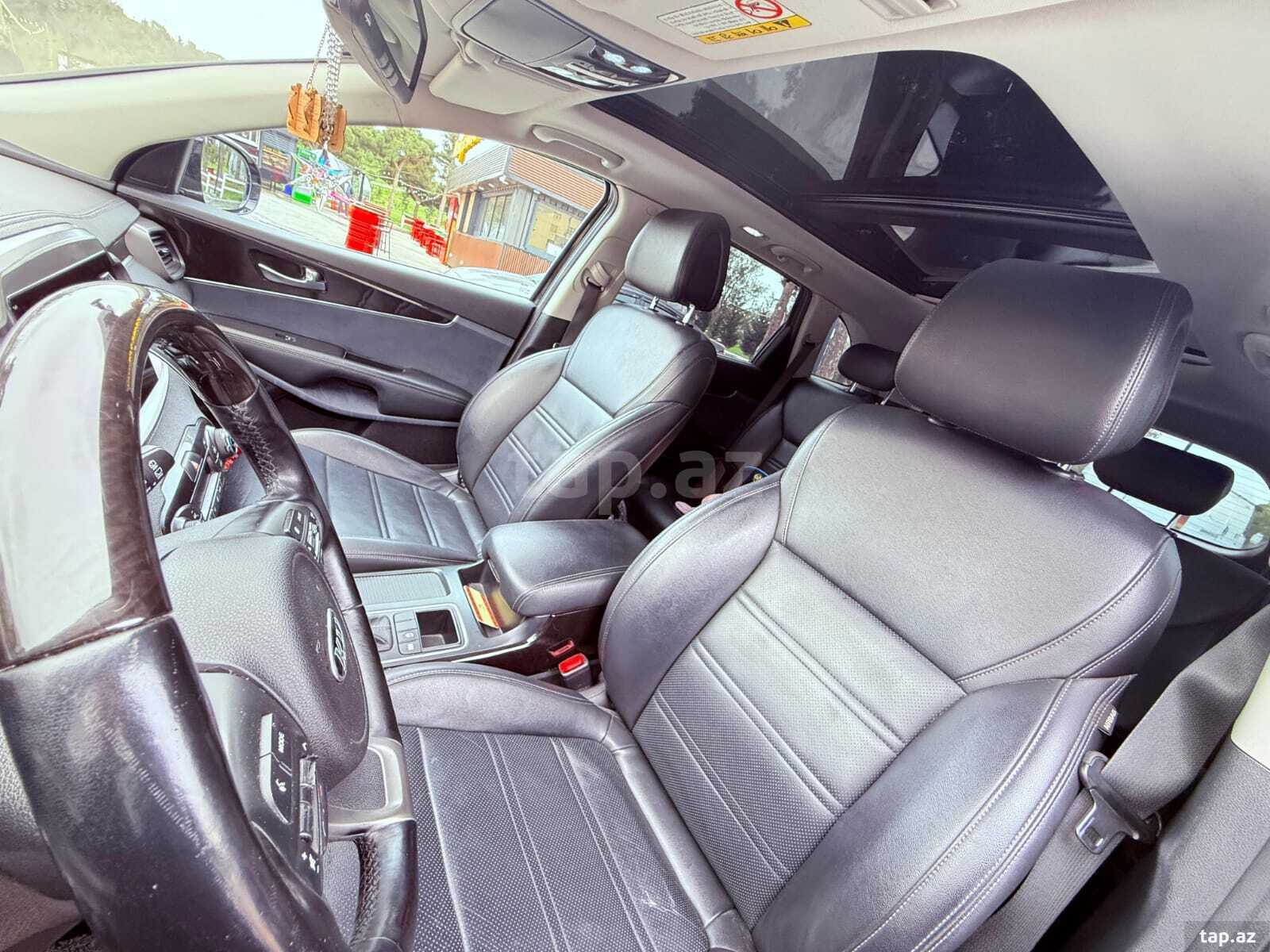 KIA Sorento, 2015 il (15)