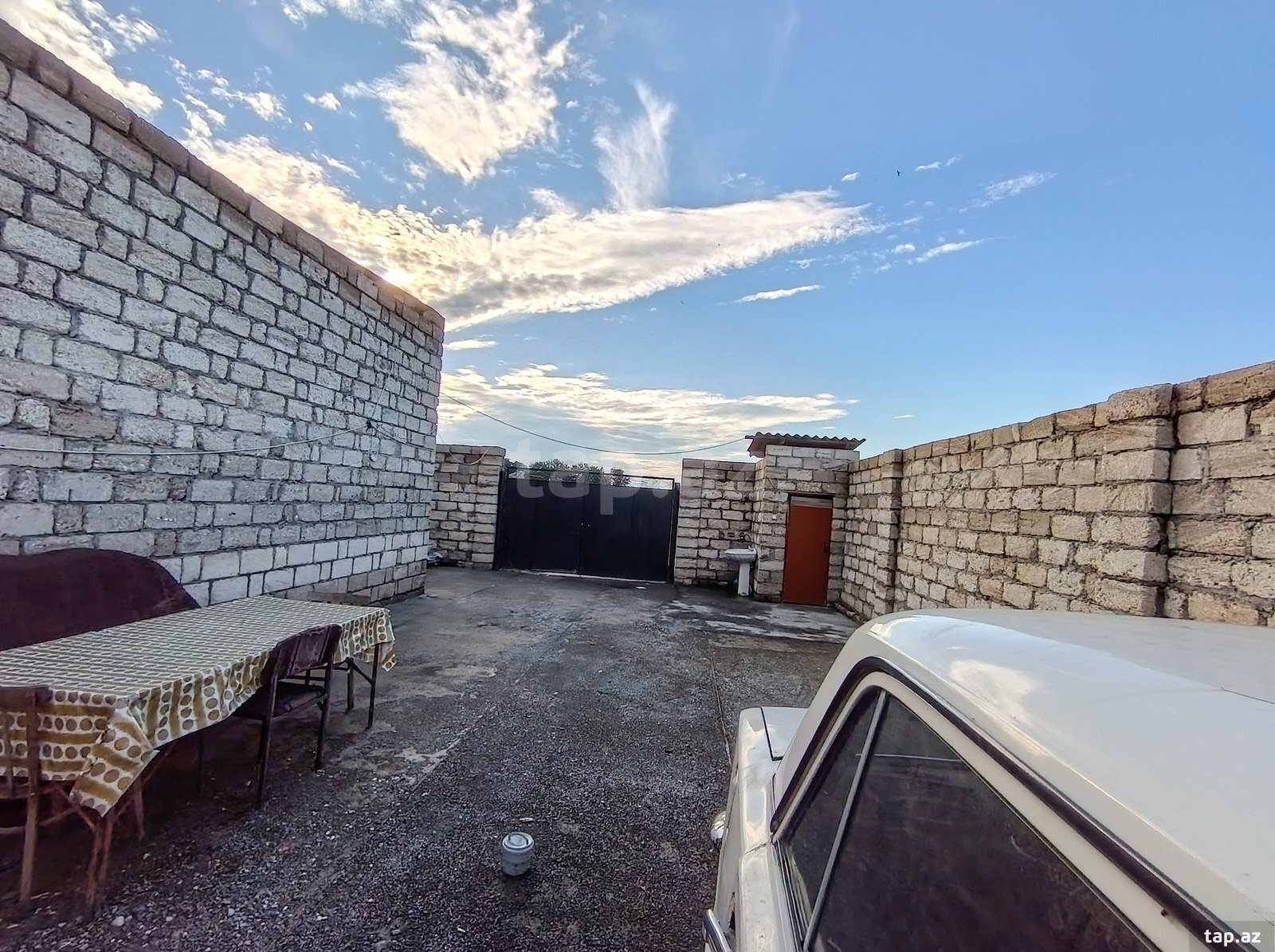 Bağ evi, Xaçmaz r.