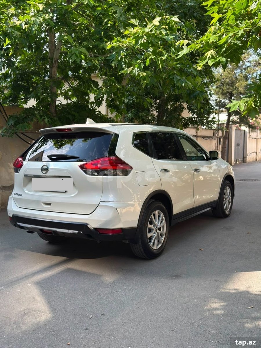 Nissan X-Trail, 2019 il (5)