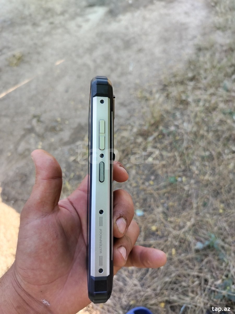 Alcatel  (3)