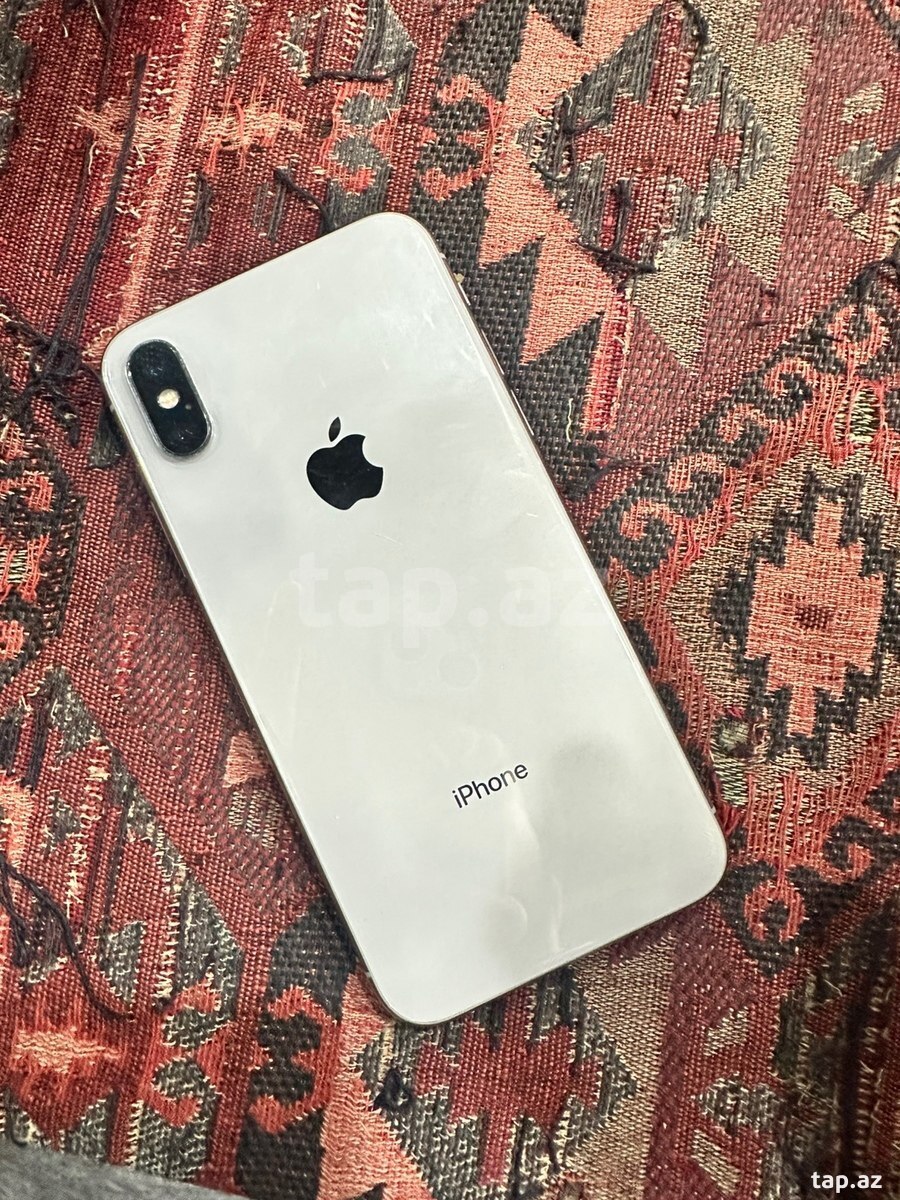 Apple iPhone X Silver 64GB/3GB (2)