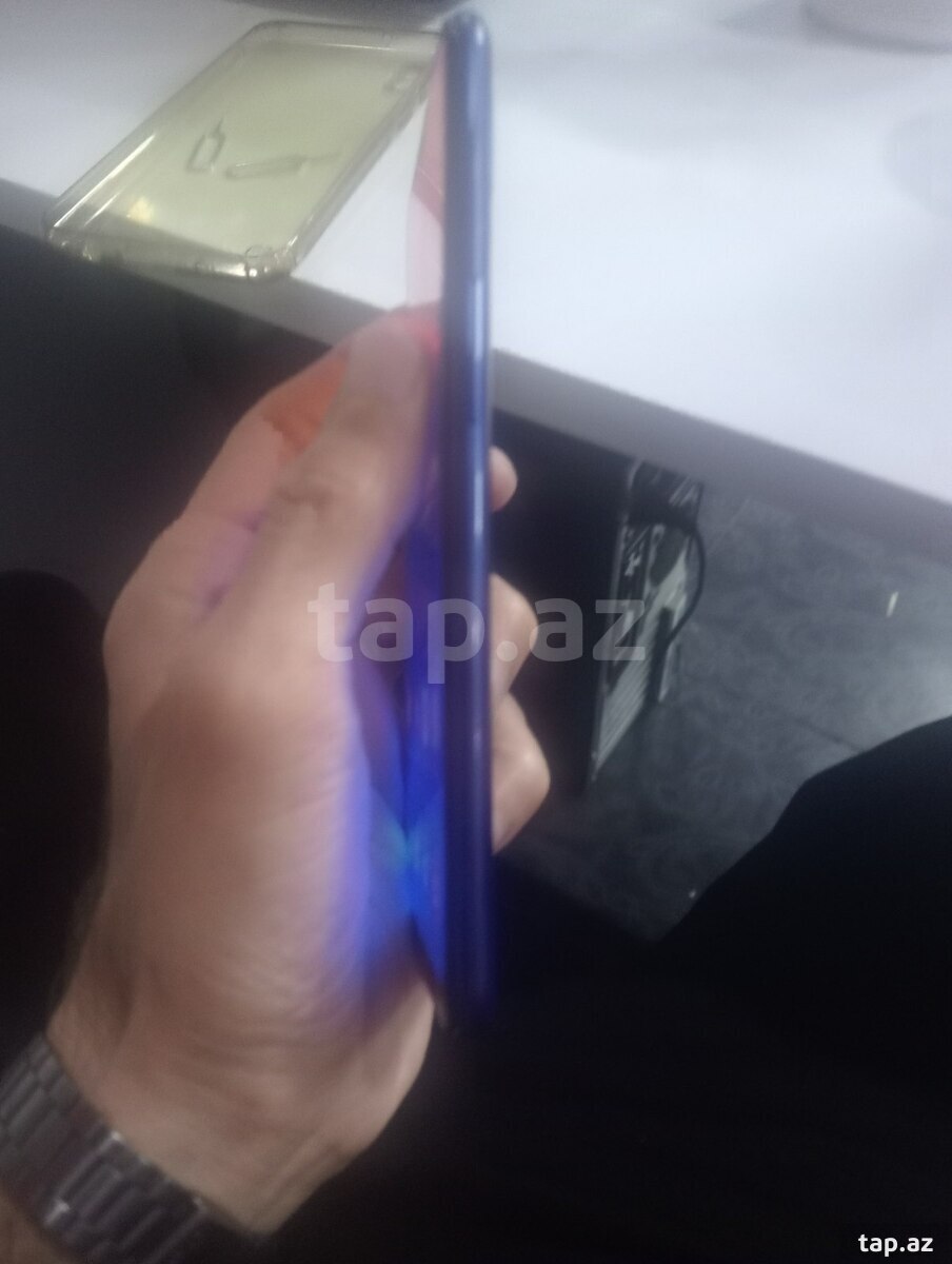 Samsung Galaxy A10 Red 32GB/4GB (6)