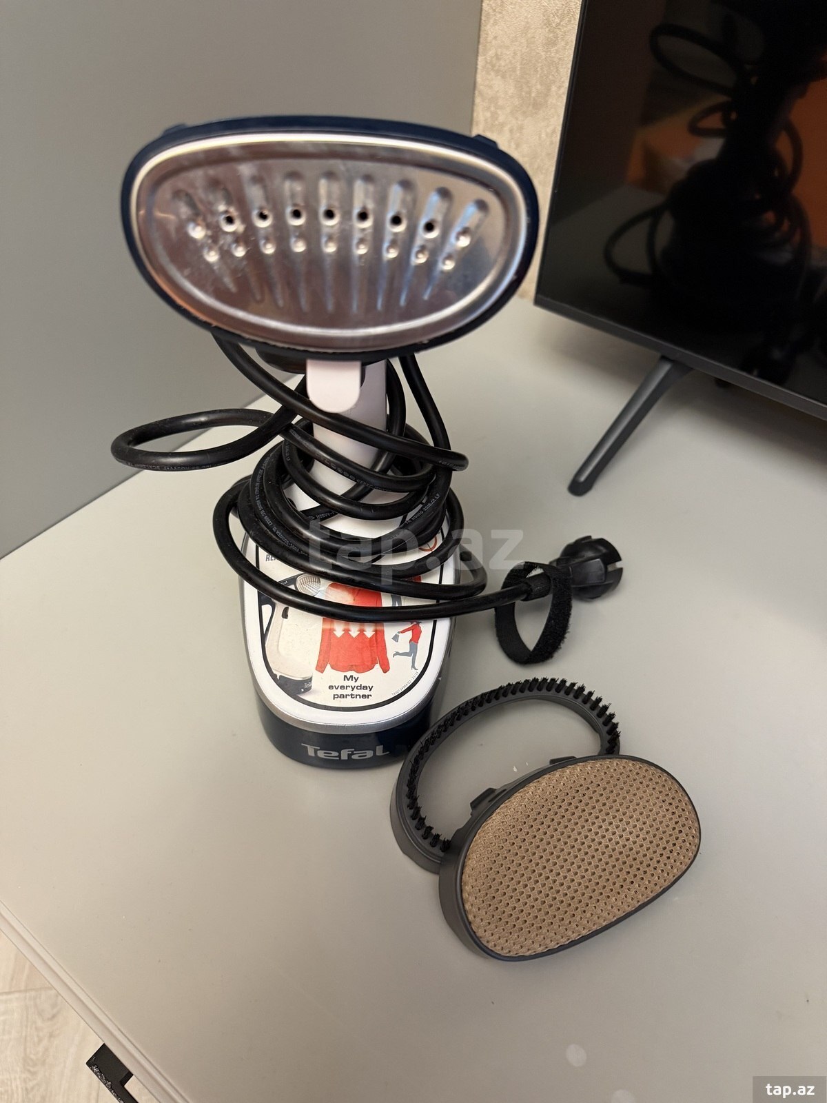 Tefal Access Steam buxarlı ütüsü (2)