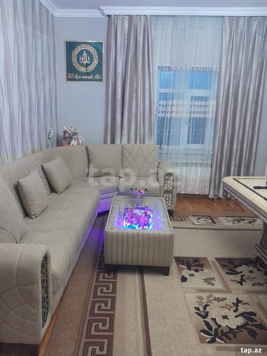 Həyət evi, M. Əsədov küç.