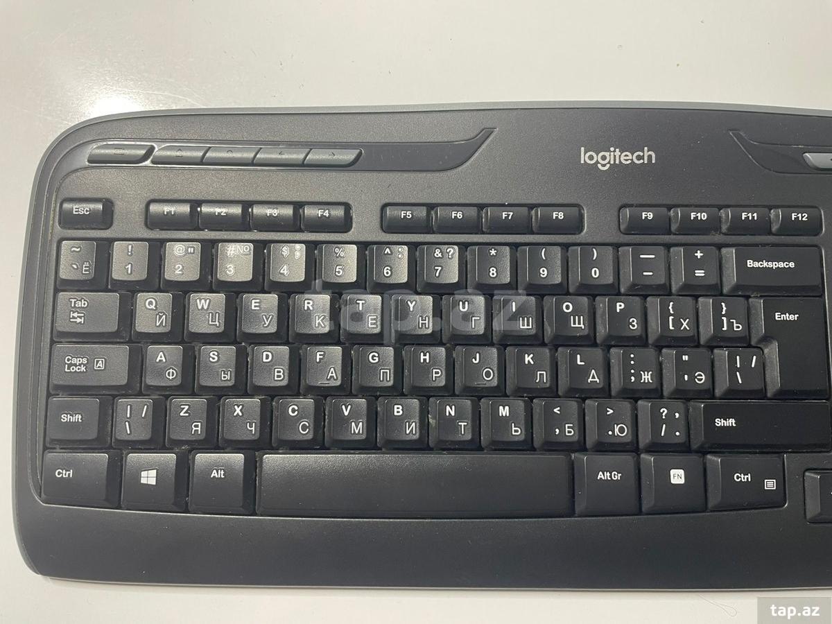 Logitech klaviatura (2)