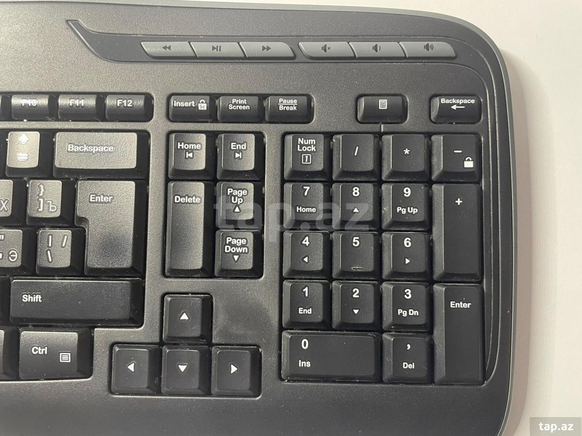 Logitech klaviatura (3)