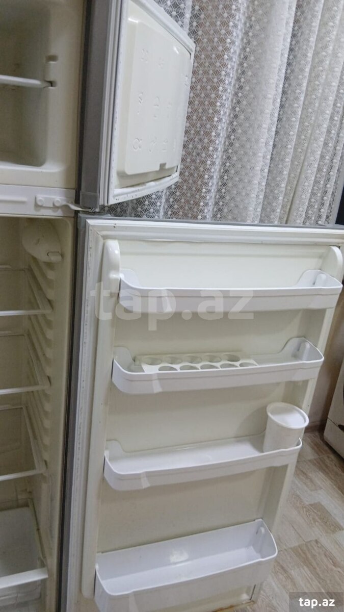 Soyuducu İndesit  (3)