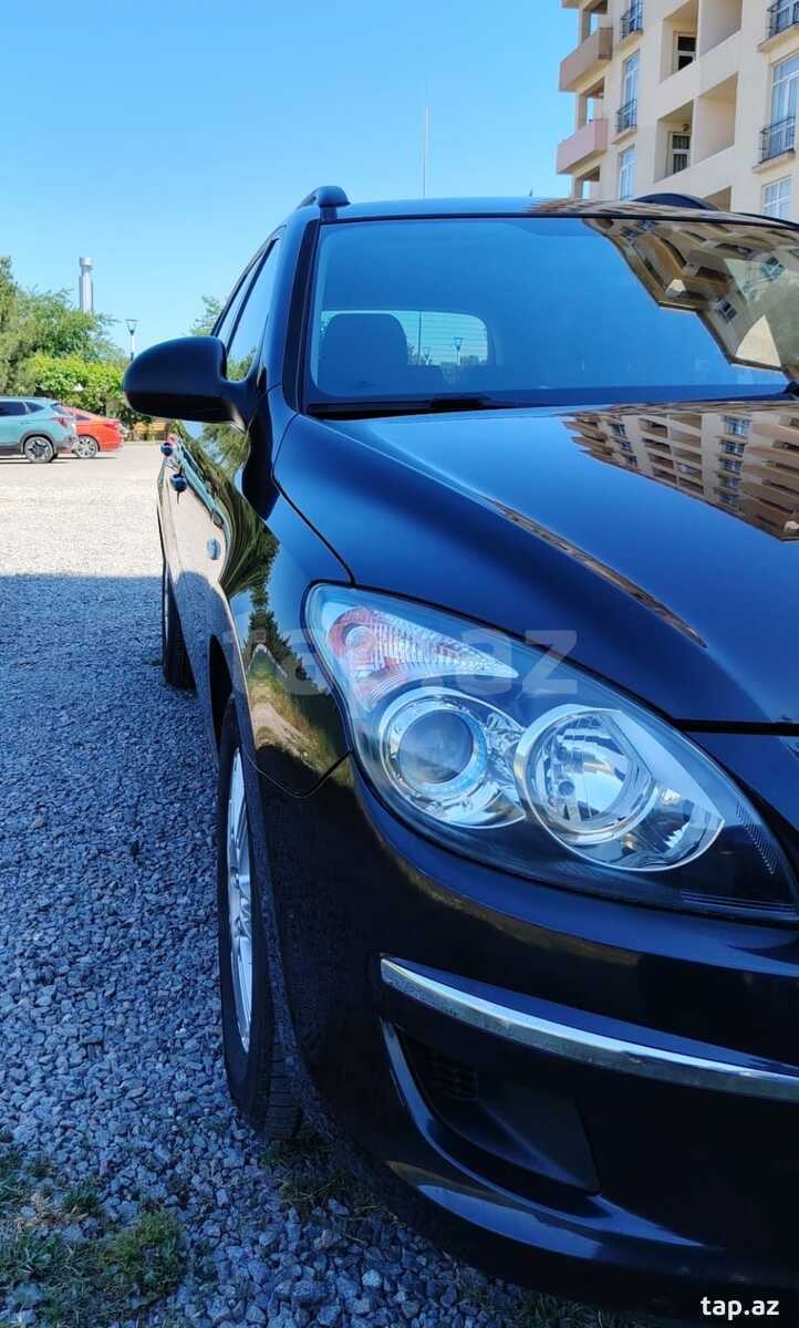 Hyundai i30, 2009 il (4)