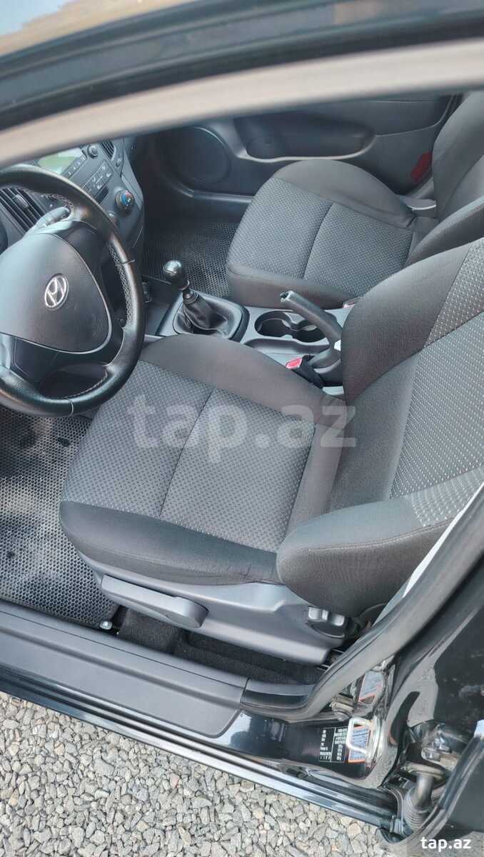 Hyundai i30, 2009 il (16)