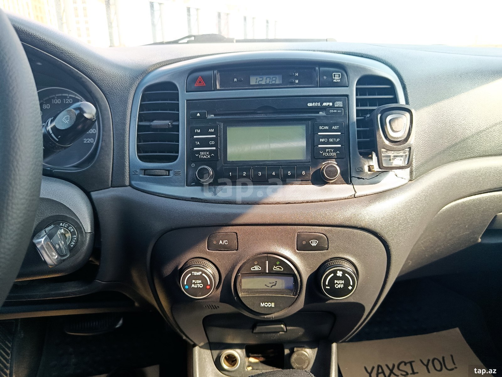 Hyundai Accent, 2009 il (6)