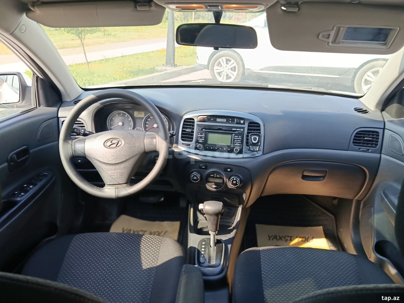 Hyundai Accent, 2009 il (12)
