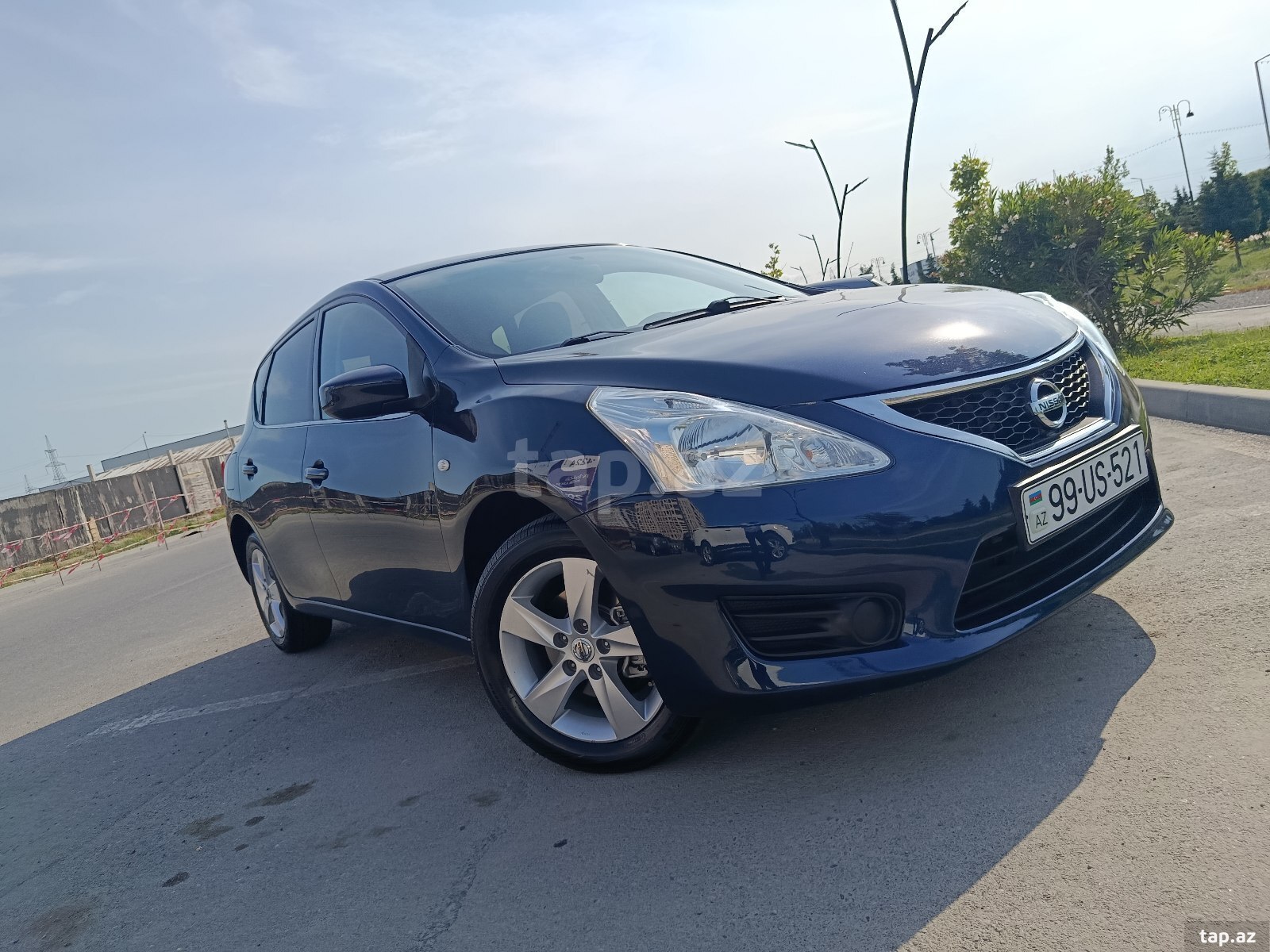 Nissan Tiida, 2013 il (8)