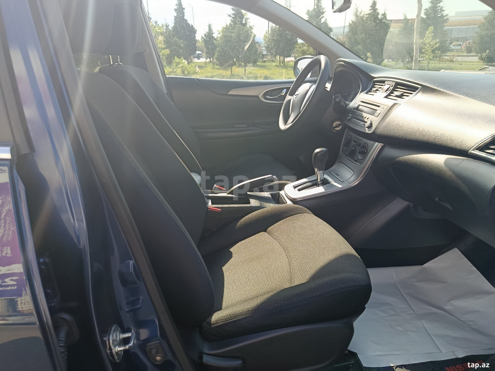 Nissan Tiida, 2013 il (18)
