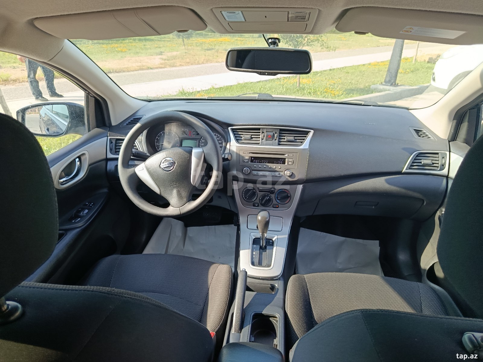 Nissan Tiida, 2013 il (19)
