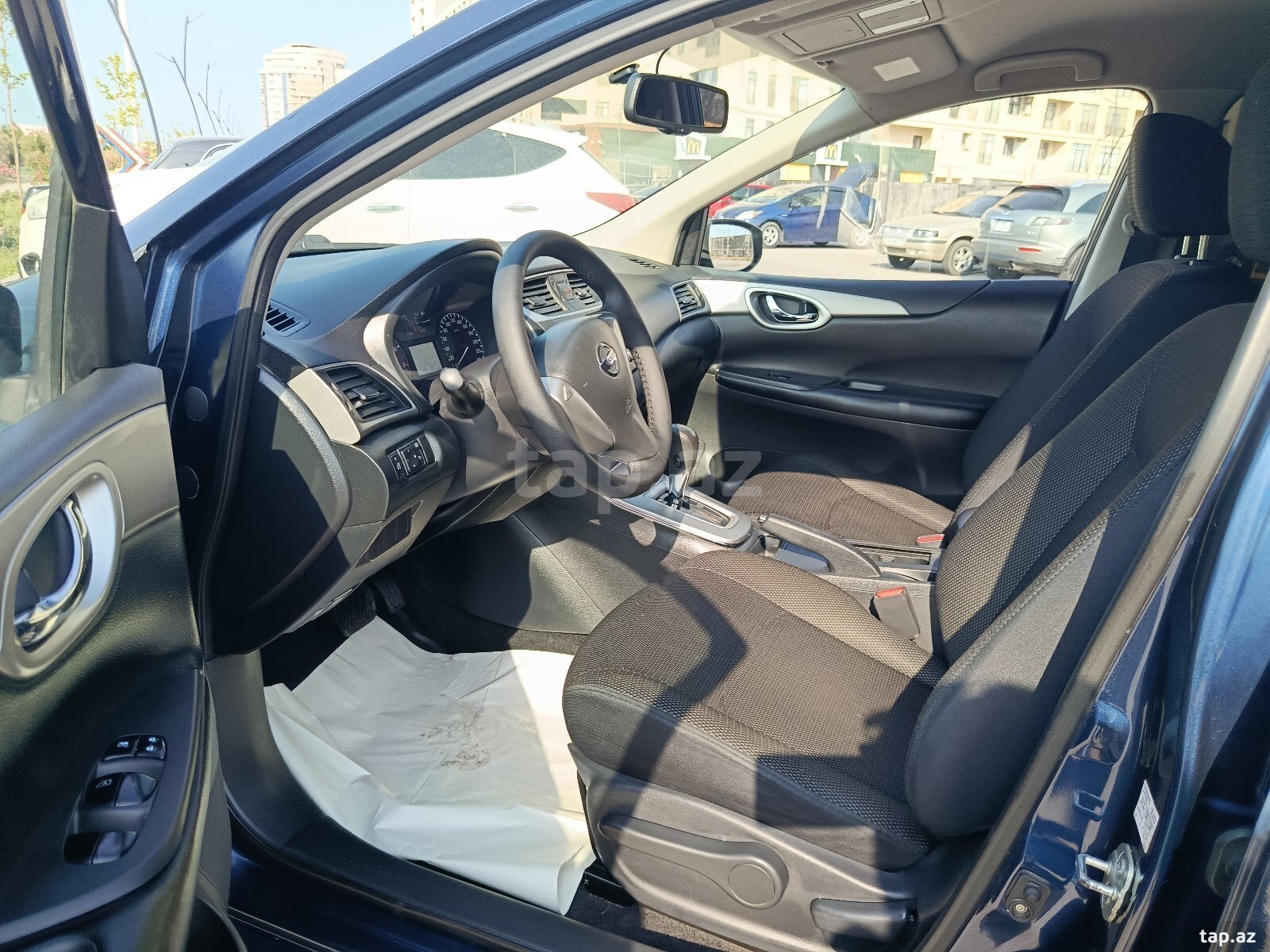 Nissan Tiida, 2013 il (21)