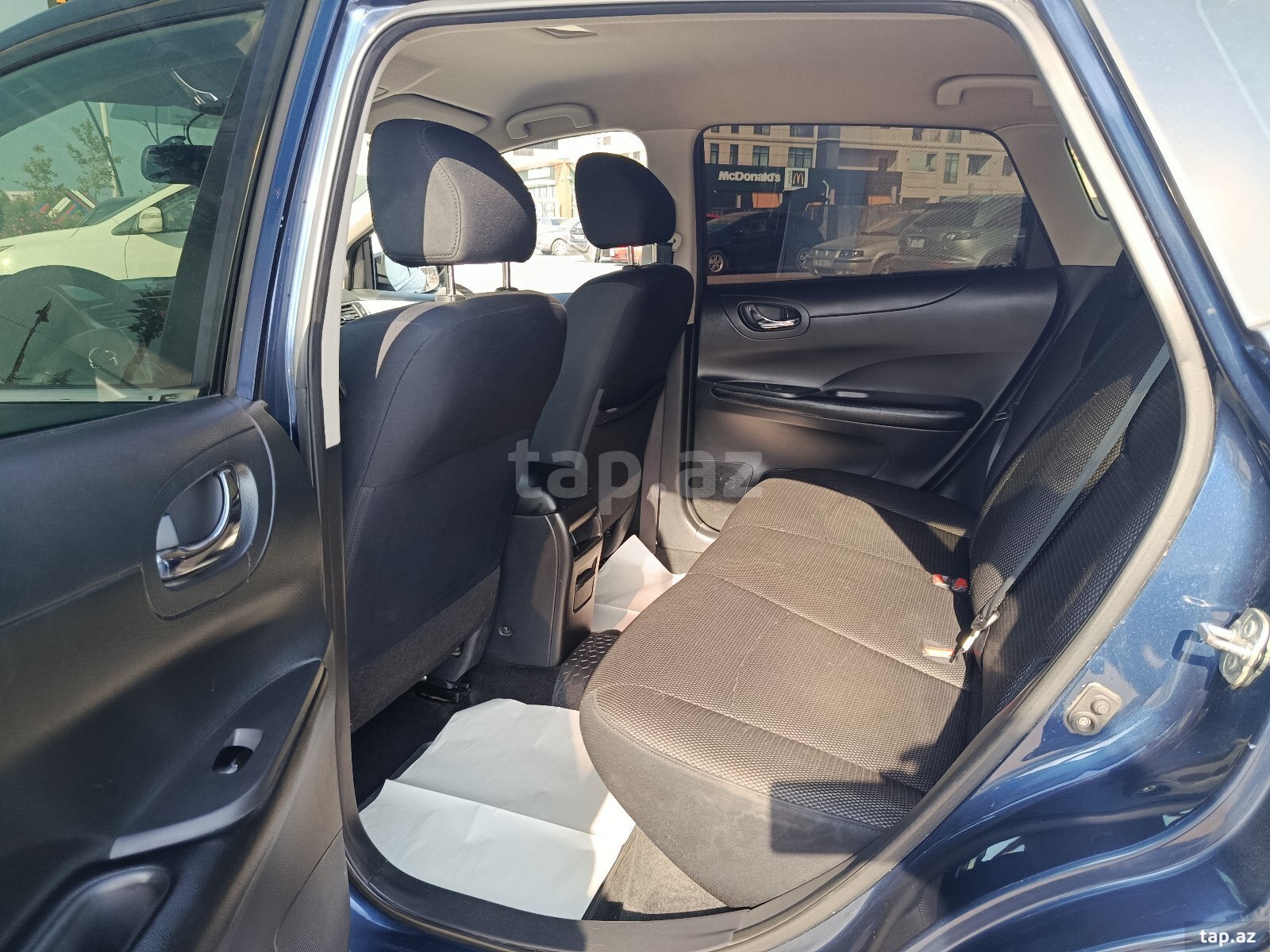 Nissan Tiida, 2013 il (20)