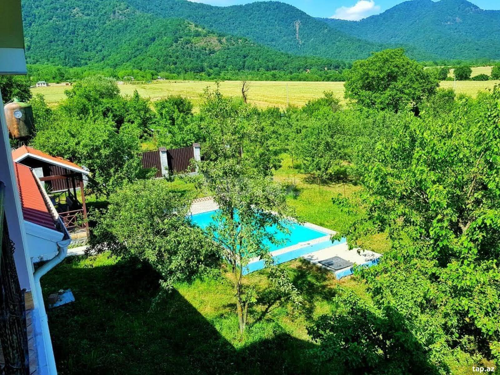Həyət evi kirayə verilir, Qəbələ r. (14)