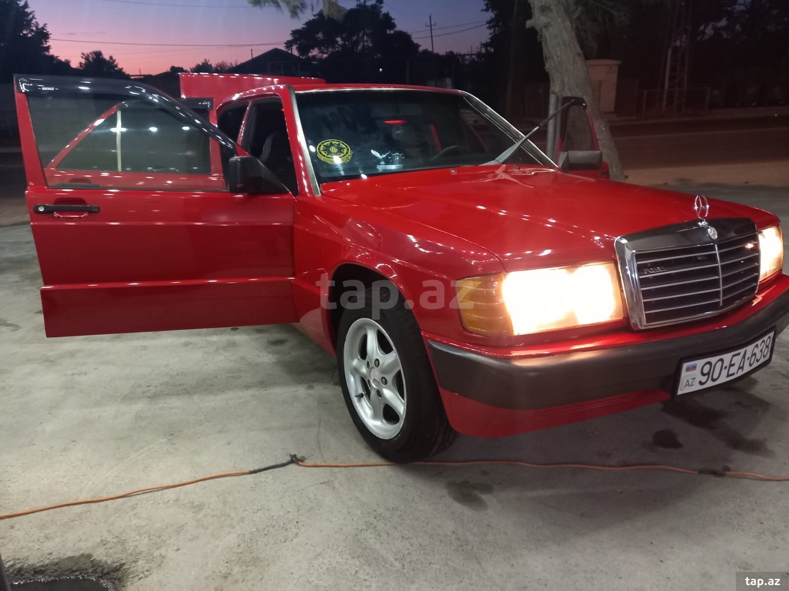 Mercedes 190, 1990 il (5)
