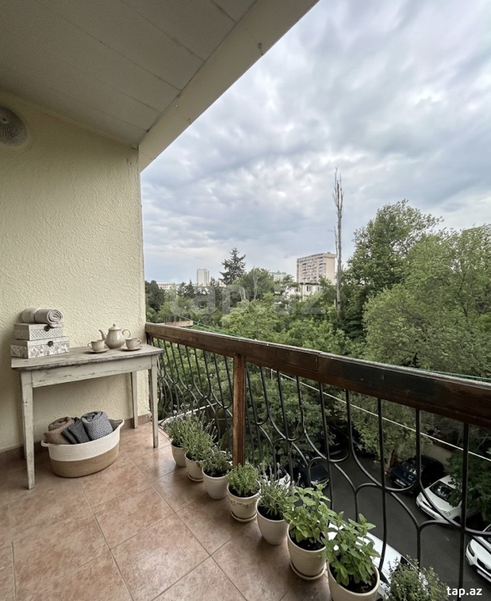 2-otaqlı mənzil, 8-ci mkr., 60 m² (2)