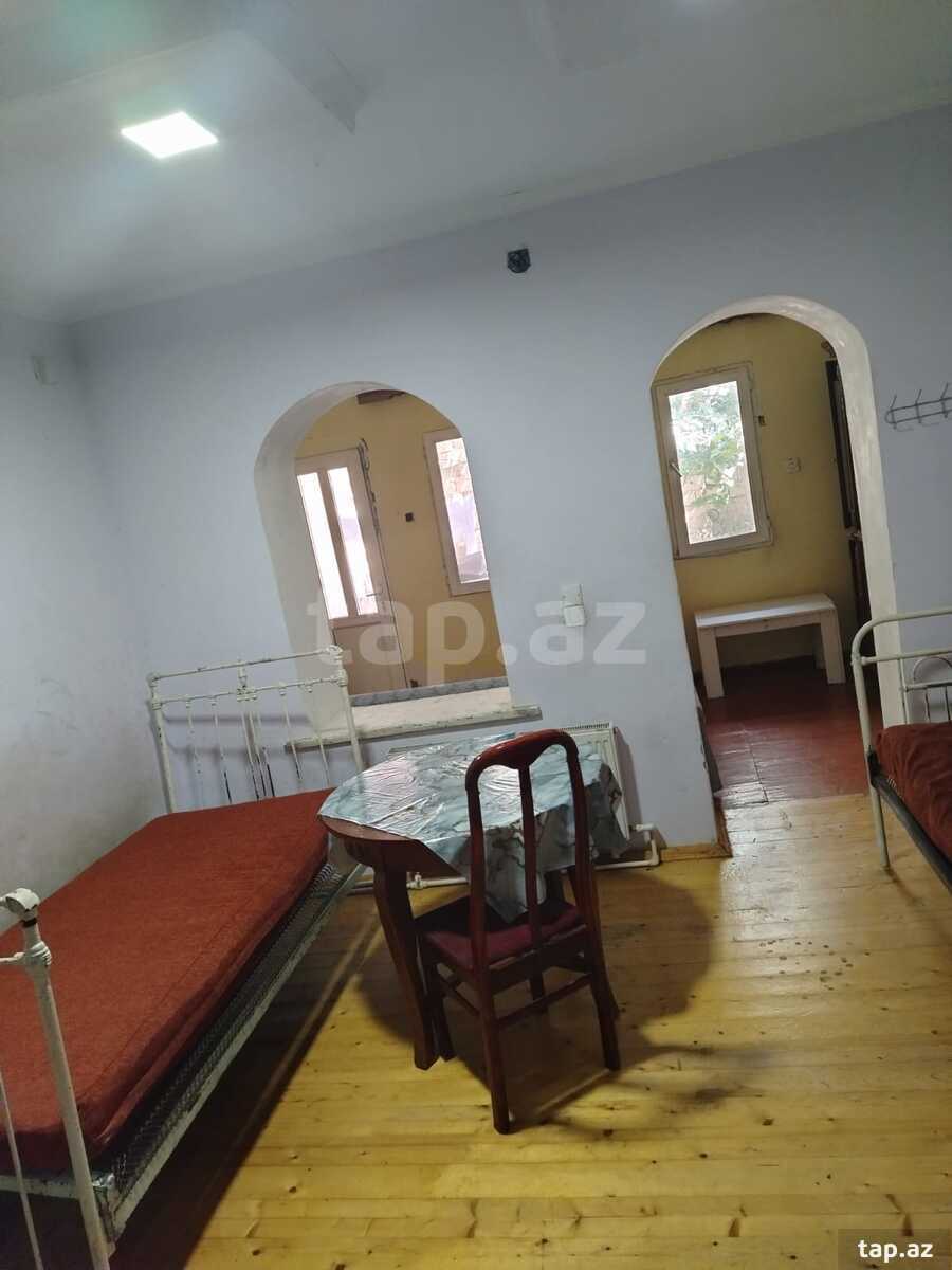 Həyət evi, İnşaatçılar m. (5)