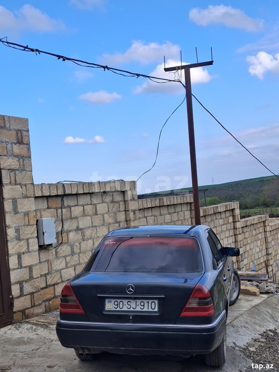 Mercedes C 280, 1995 il (3)