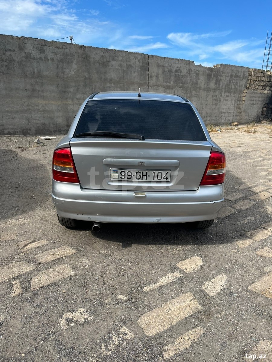 Opel Astra, 1999 il (2)