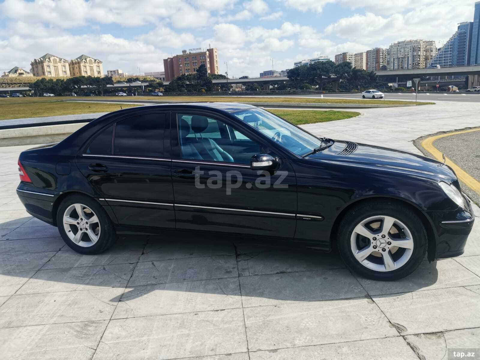 Mercedes C 230, 2005 il (6)