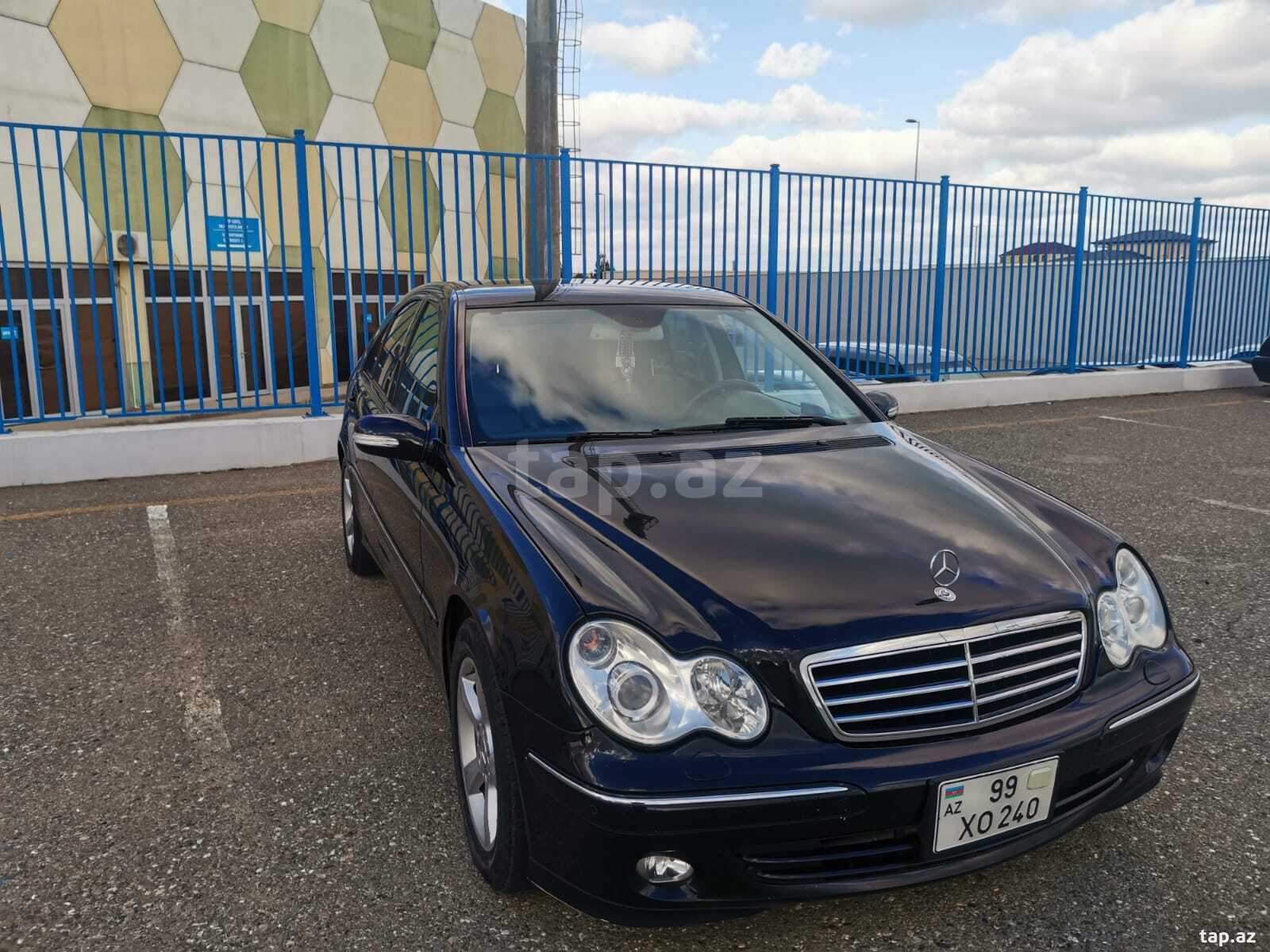 Mercedes C 230, 2005 il (7)