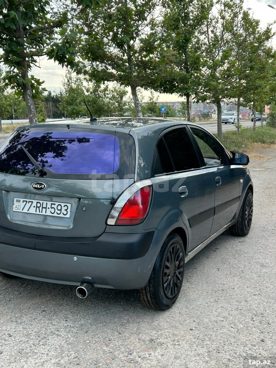 KIA Rio, 2007 il (3)