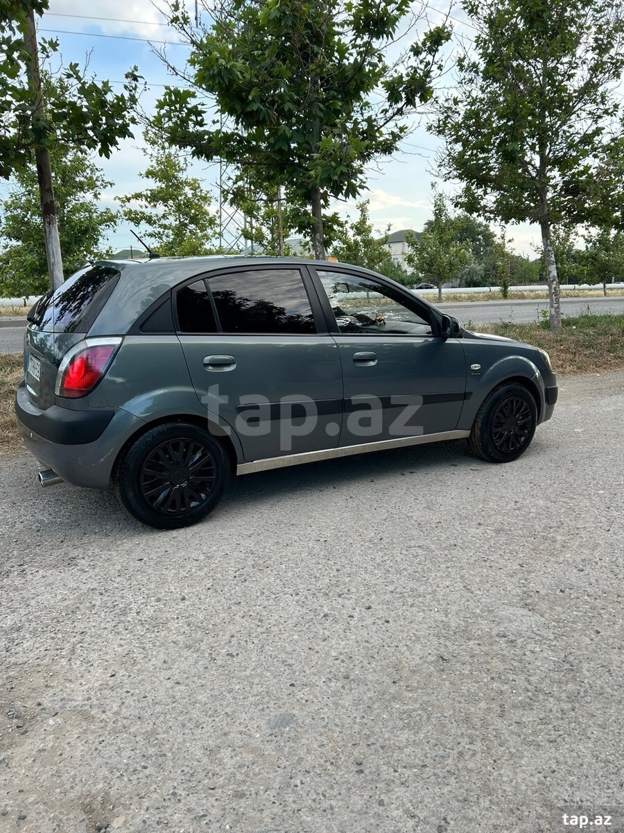 KIA Rio, 2007 il (4)