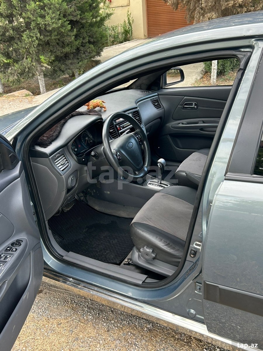 KIA Rio, 2007 il (9)
