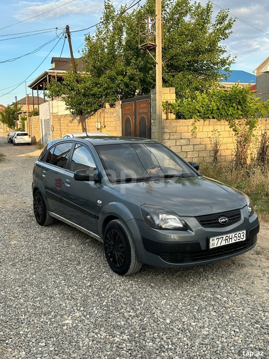 KIA Rio, 2007 il (13)
