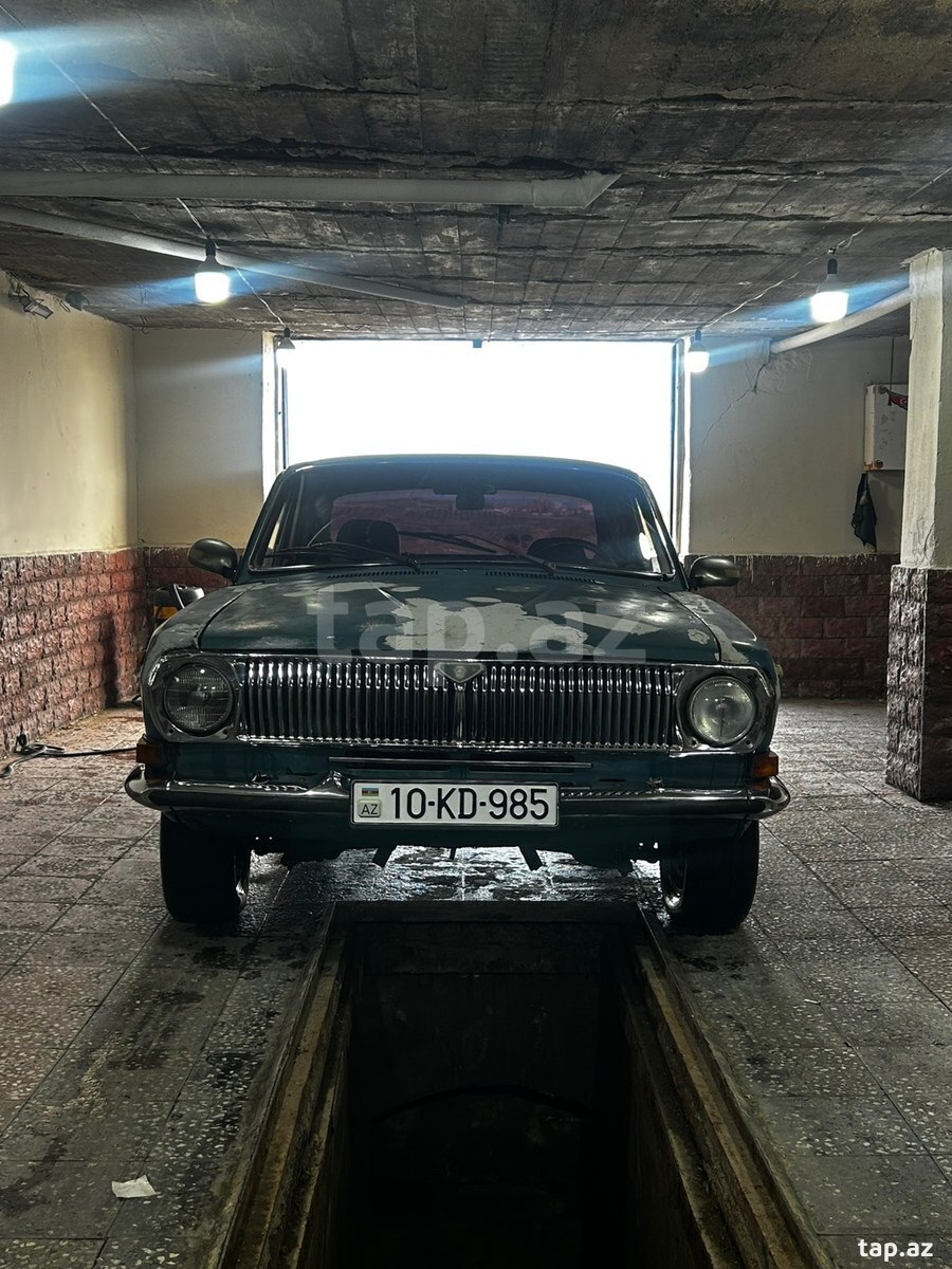 GAZ 24, 1977 il