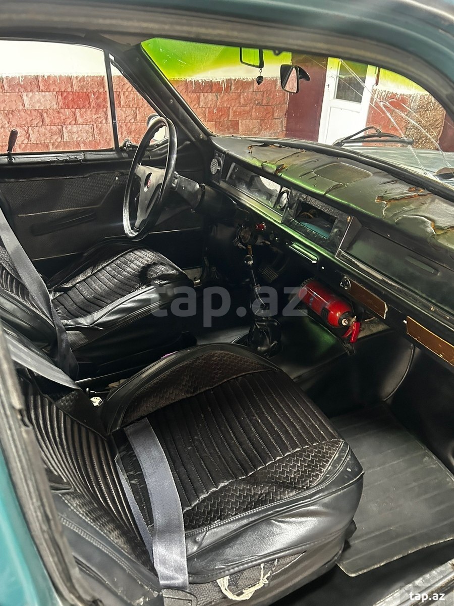 GAZ 24, 1977 il (13)