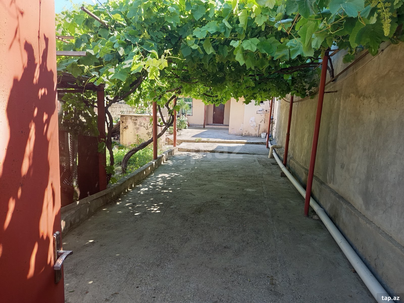 Həyət evi kirayə verilir, Qaraçuxur qəs. (4)