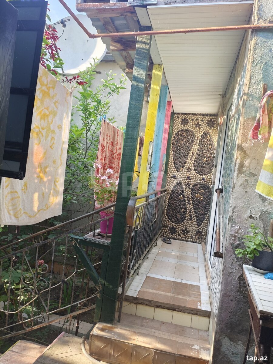 3 otaqlı həyət evi satılır, Xətai, Bakı
