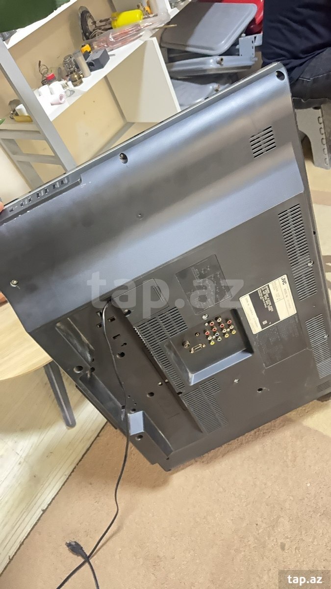 Televizor JVC (3)