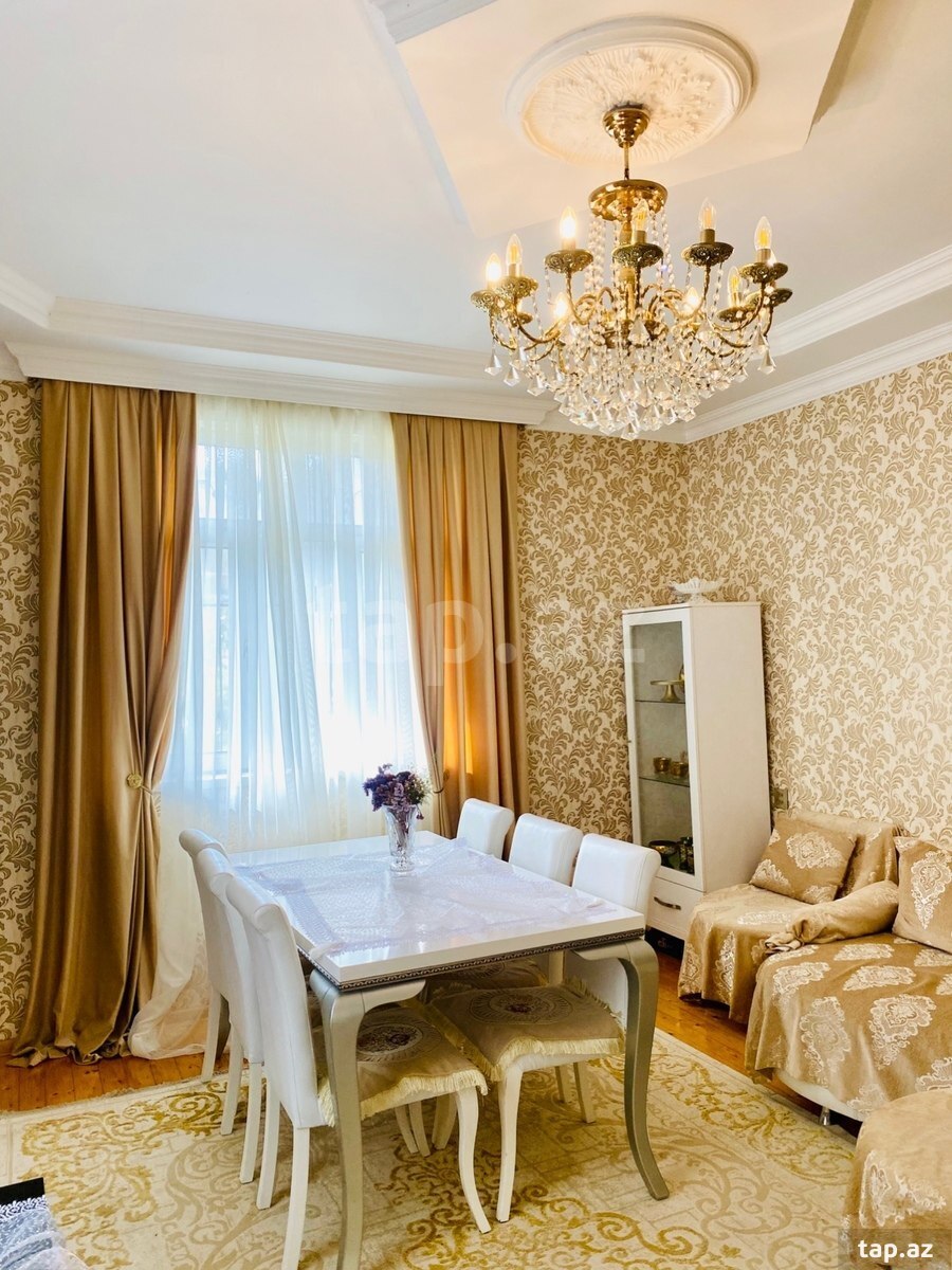 Həyət evi, Biləcəri qəs. (16)