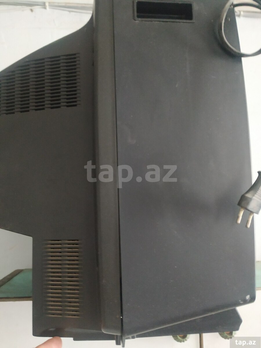 Televizor JVC (2)