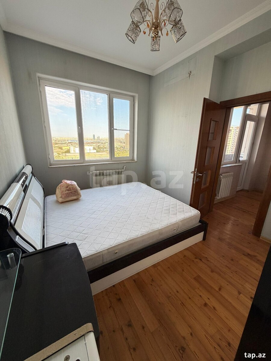 3-otaqlı yeni tikili kirayə verilir, 7-ci mkr., 100 m² (3)