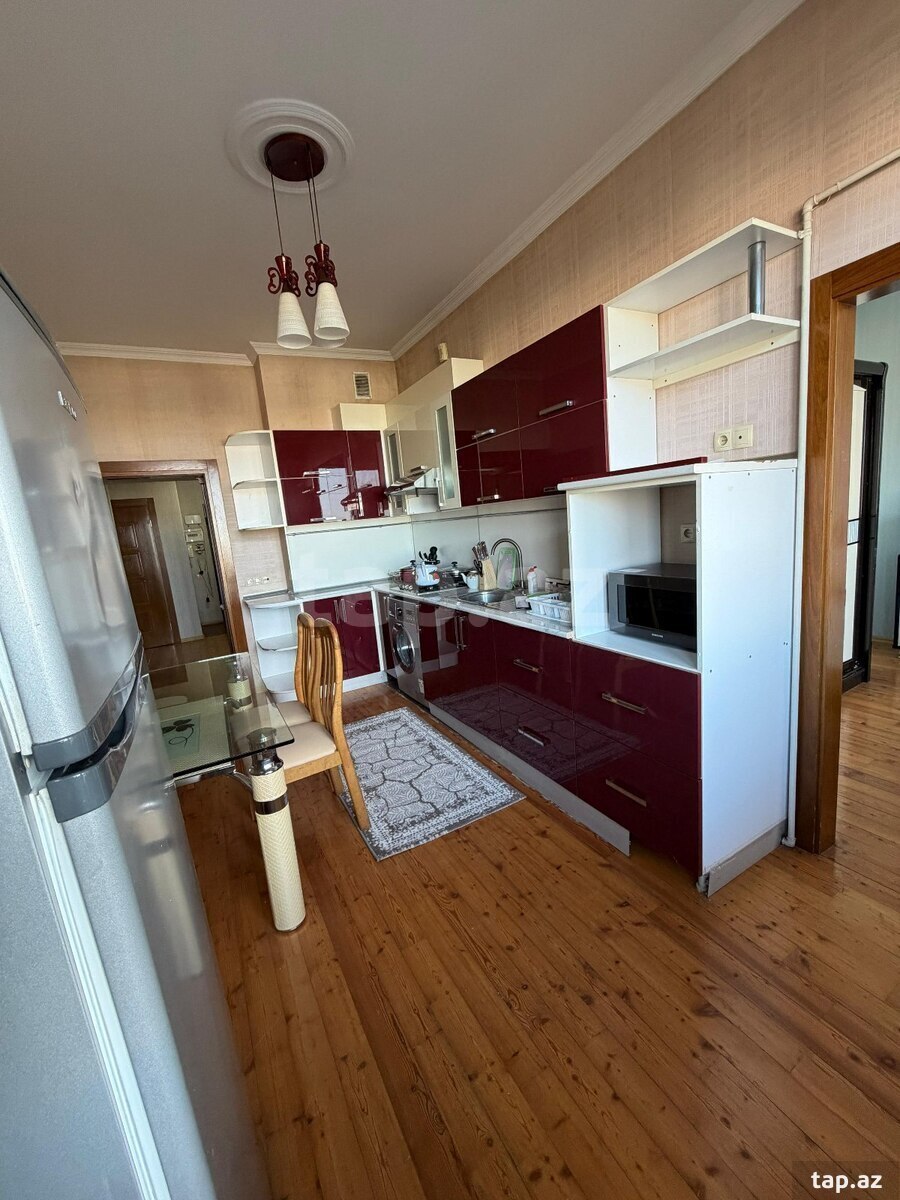 3-otaqlı yeni tikili kirayə verilir, 7-ci mkr., 100 m² (7)